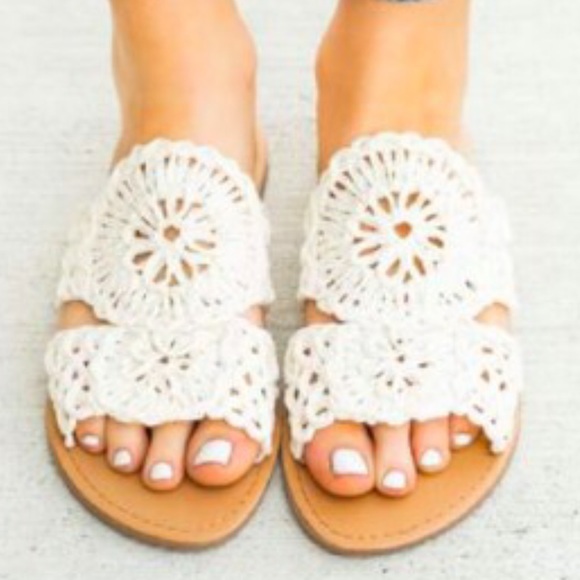 Qupid Athena Off-White Western Trend Crochet Flat Sandal - Picture 4 of 14